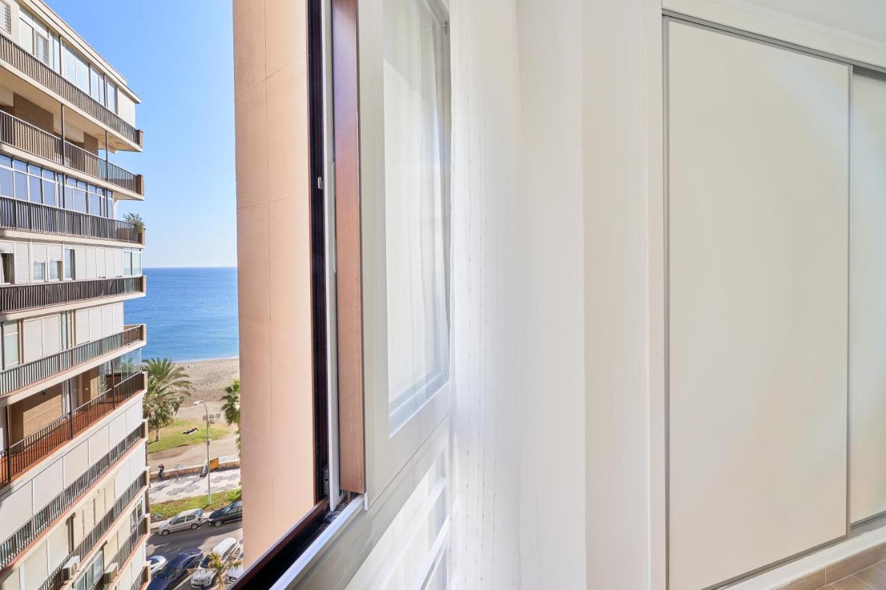 Apartamento En Primera Linea De Playa En La Malagueta Malaga Exterior photo